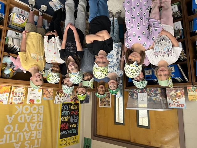 Mrs. Topping's 1st grade 